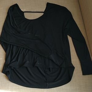 Onzie Drapey V Back top